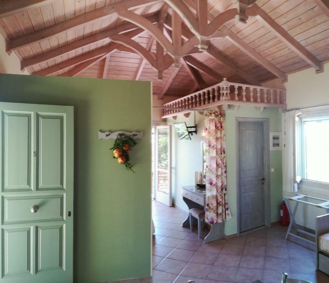 Muses Villas ฟีนีคุนตา ภายนอก รูปภาพ