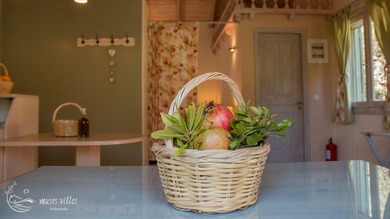 Muses Villas ฟีนีคุนตา ภายนอก รูปภาพ